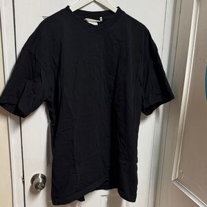 H&M Black Short Sleeve Tee oversized